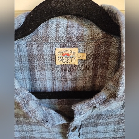 Faherty Plaid Flannel, Lightweight XXL - Picture 3 of 3